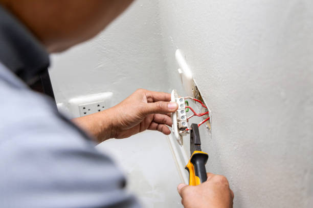 Best Commercial Electrician Services  in Milton, NY